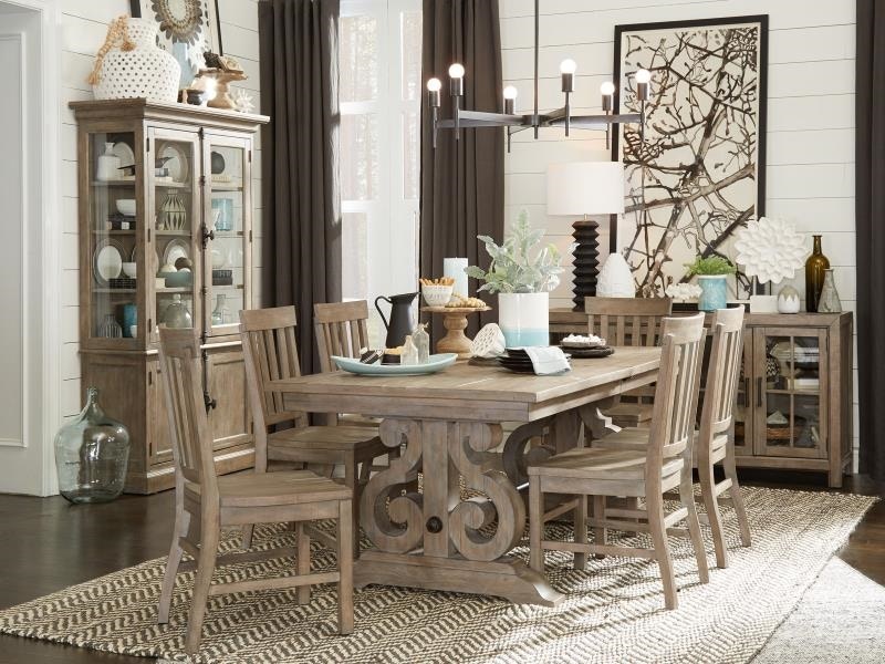 Boutique dining table and chairs hot sale